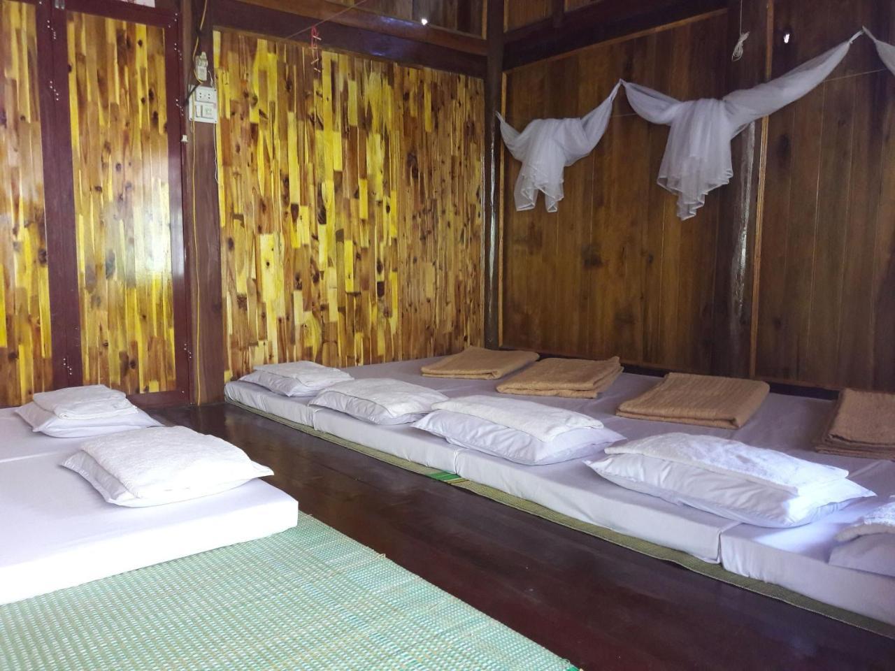 Ba Be Lake Homestay - Quynh Chi Exterior photo